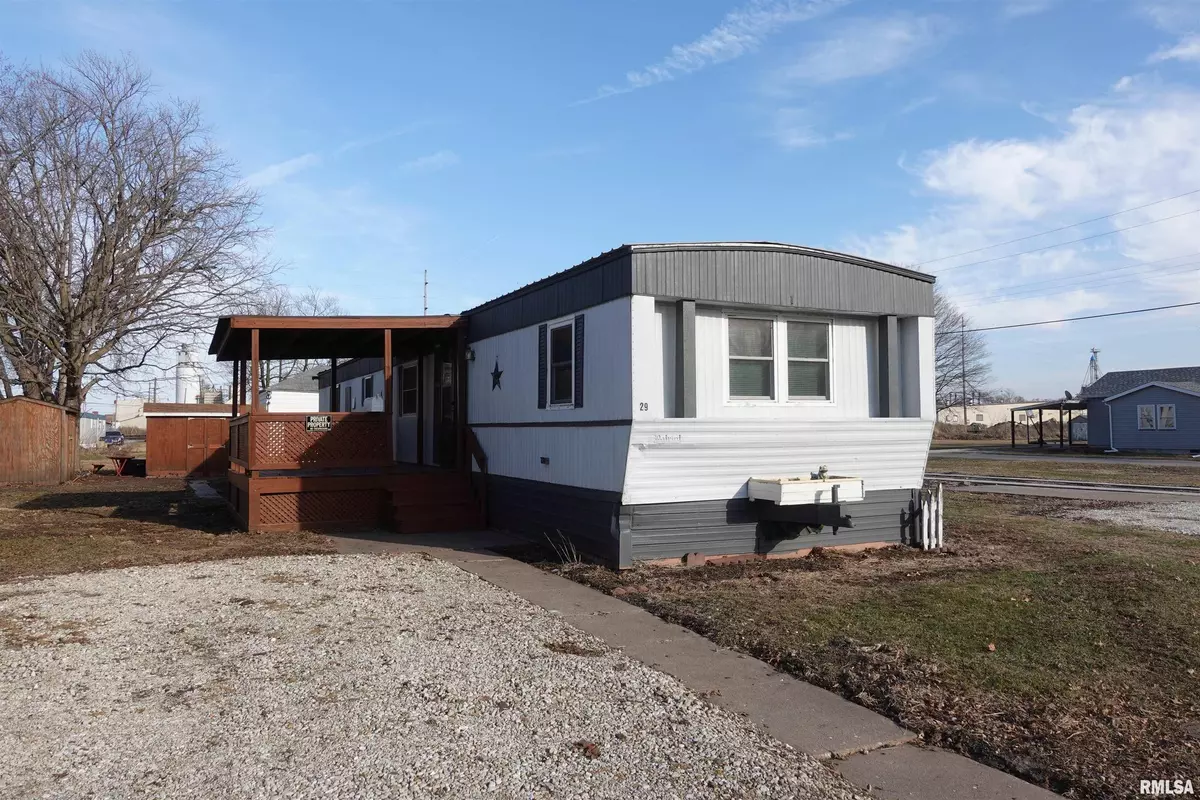 Monmouth, IL 61462,29 Cokel CT