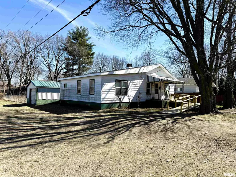 869 N PEARL ST, Havana, IL 62644