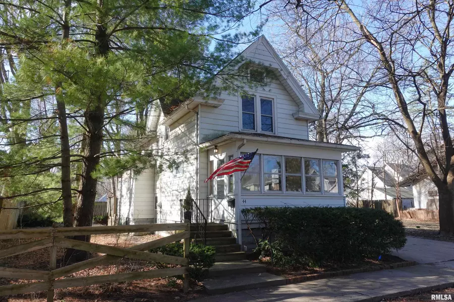 44 OSAGE ST, Galesburg, IL 61401