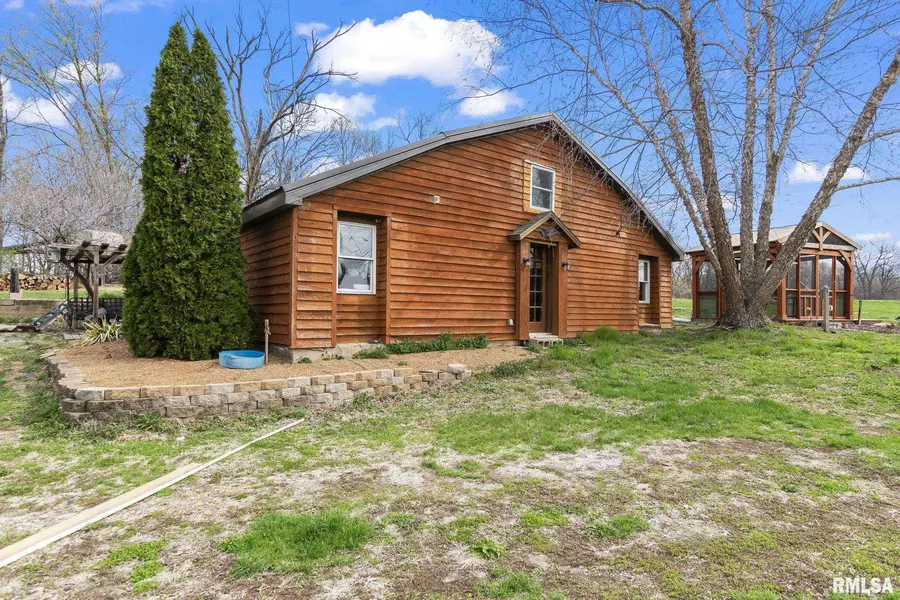 22576 State Highway 97, Oakford, IL 62673