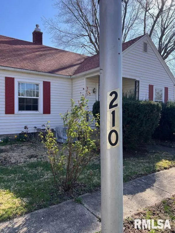 Buffalo, IL 62515,210 W SOUTH ST