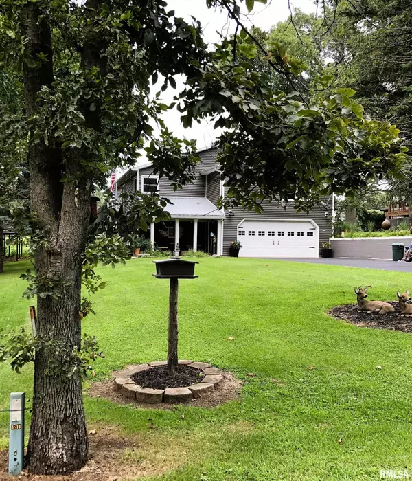 Bath, IL 62617,1104 County Road 960 North RD