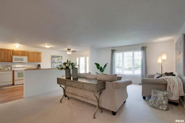 4804 ELM ST Quincy, IL 62305