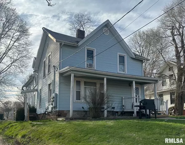 260 N BROAD ST, Galesburg, IL 61401