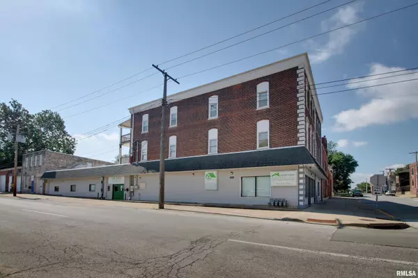 Quincy, IL 62301,301 S 7TH ST