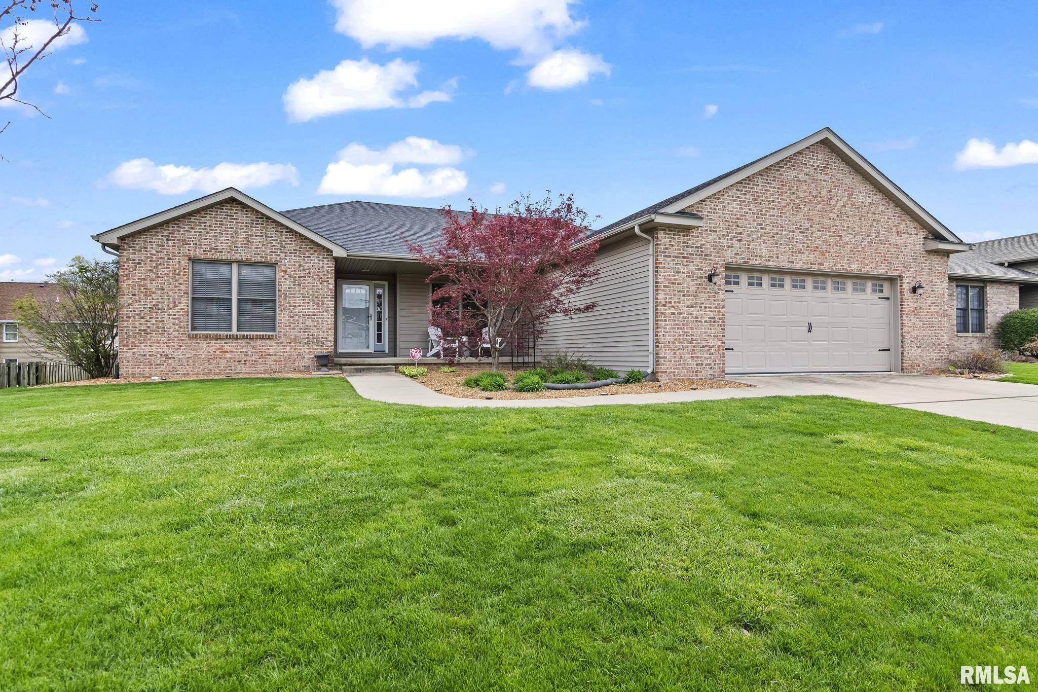 1516 Hosta ST, Springfield, IL 62712