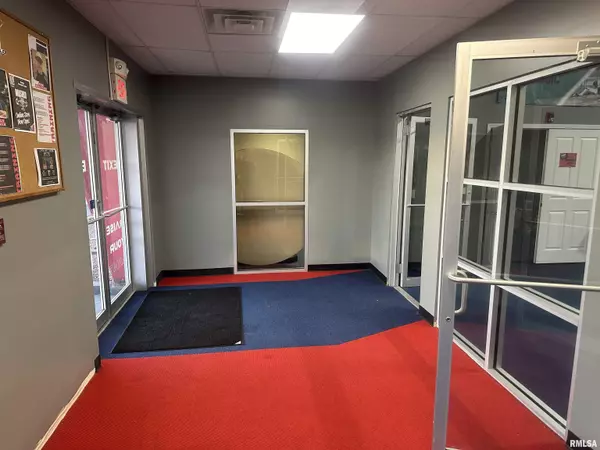 Springfield, IL 62702,3604 PEORIA RD