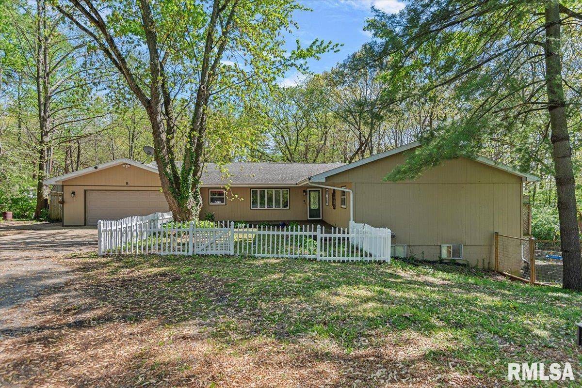 8 TIMBERLINE DR, Springfield, IL 62707