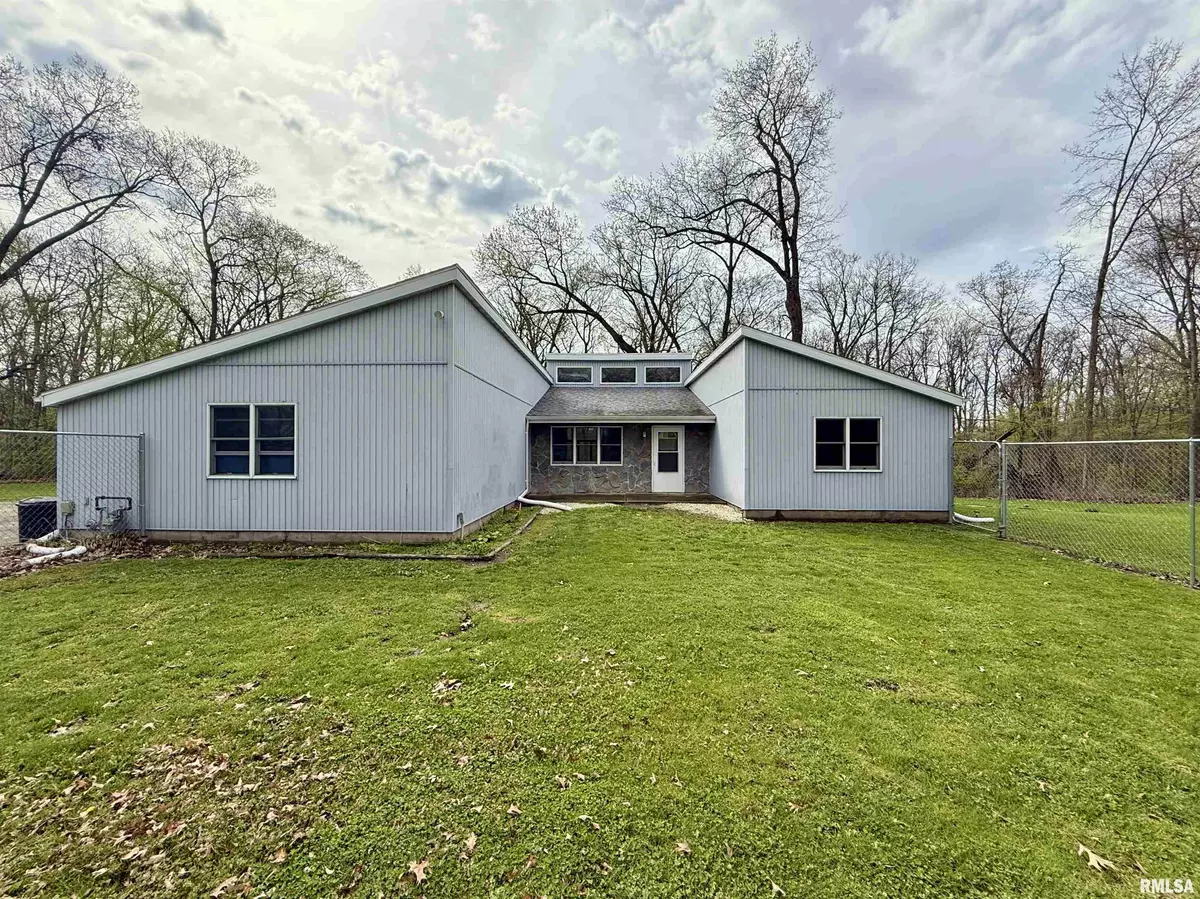 Galesburg, IL 61401,568 KNOX HWY 26