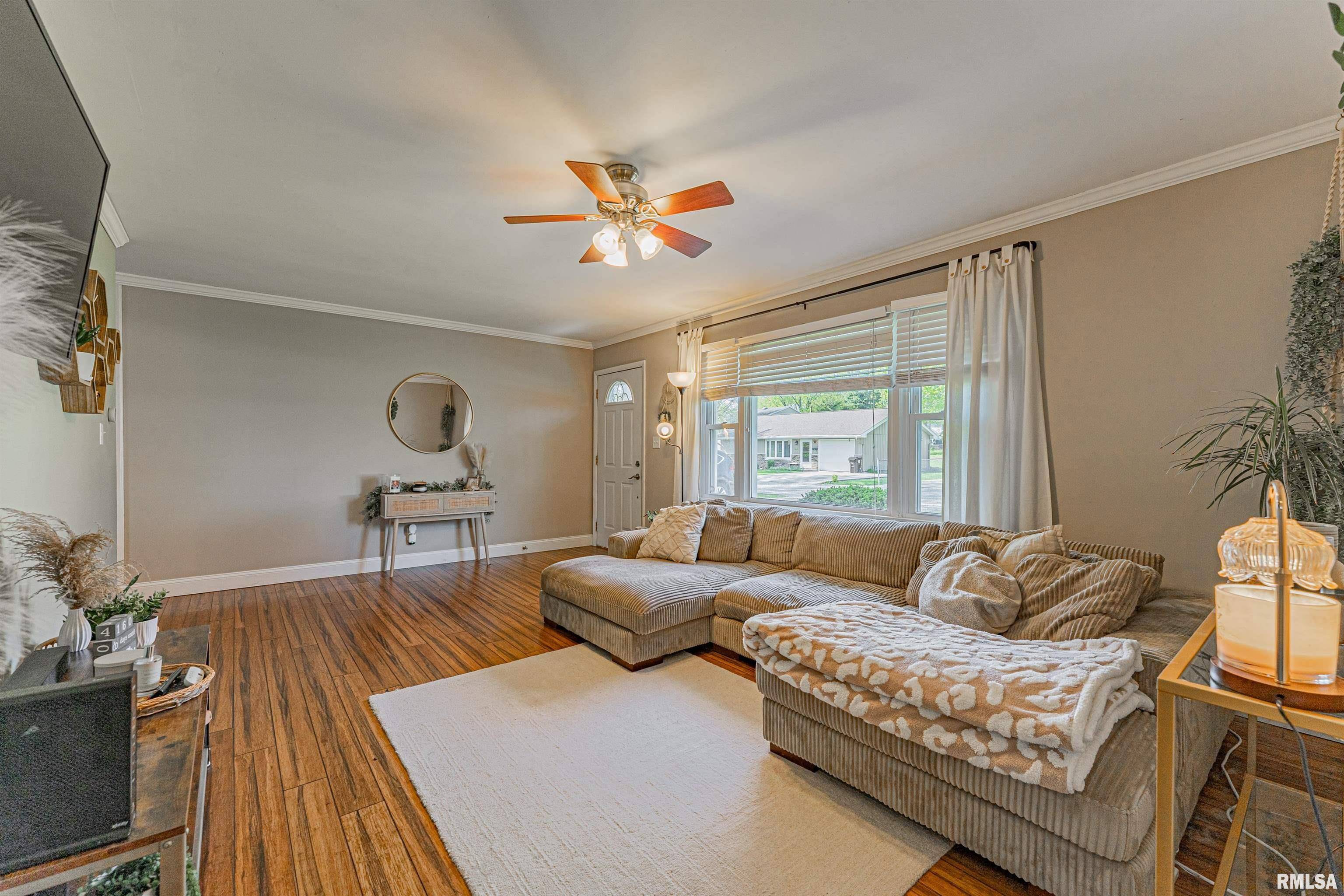 Lincoln, IL 62656,1 Hoaglin DR