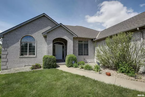 Quincy, IL 62301,3408 Wynvalley RD