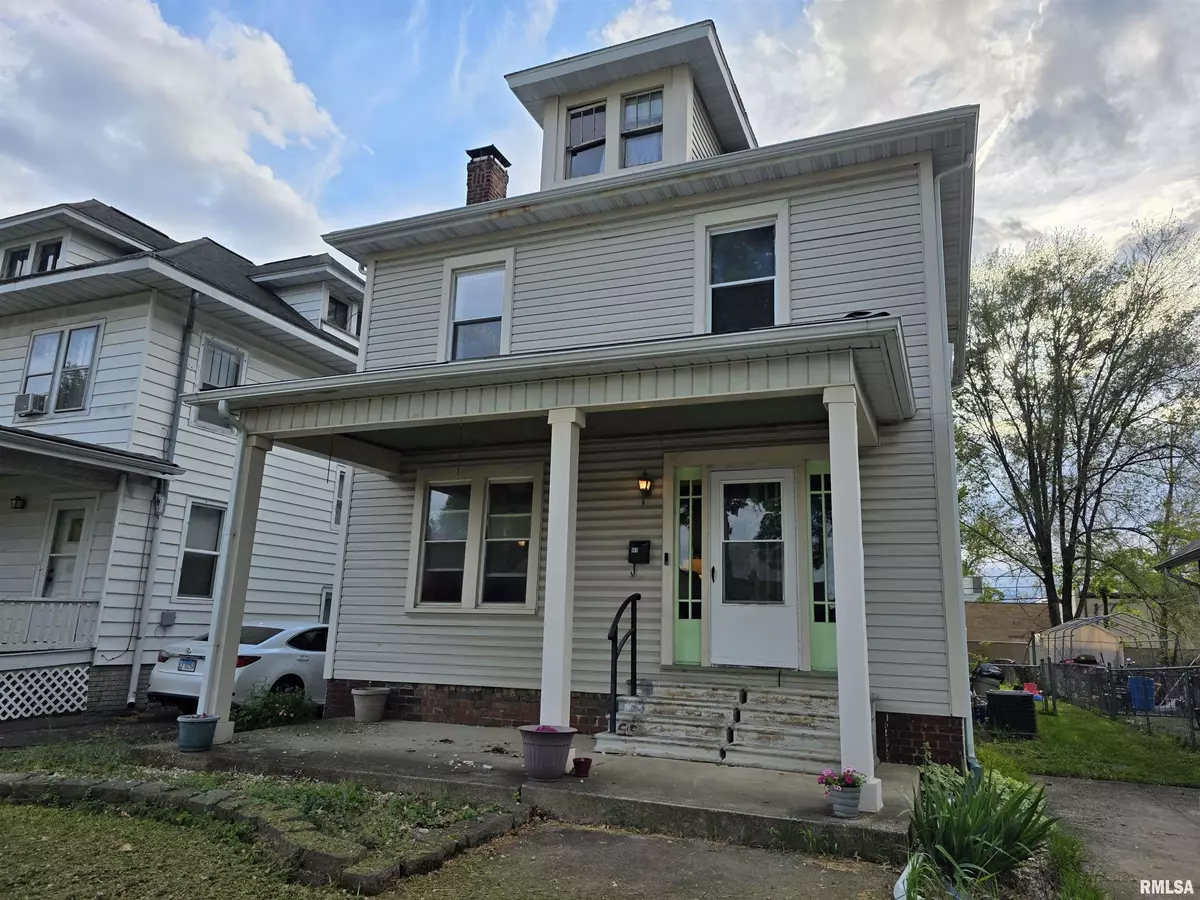 Springfield, IL 62703,1611 S 4TH ST