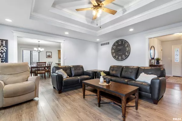 Riverton, IL 62561-8006,4 BROOK LN