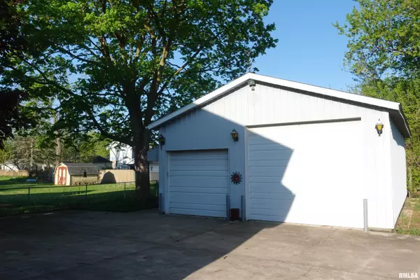 Galesburg, IL 61401,730 JEFFERSON ST