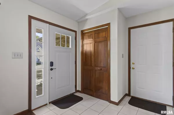 Springfield, IL 62704,3920 Brandonshire DR