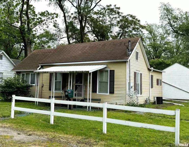 909 S COLEMAN ST, Havana, IL 62644