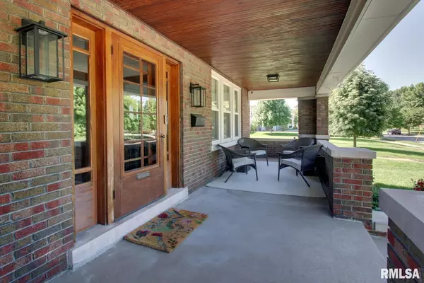 Quincy, IL 62301,321 S 23RD ST