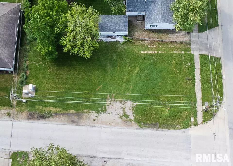 Effingham, IL 62401,700 S WILLOW ST