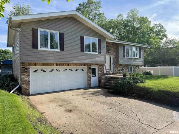 Galesburg, IL 61401,1666 Outrigger RD