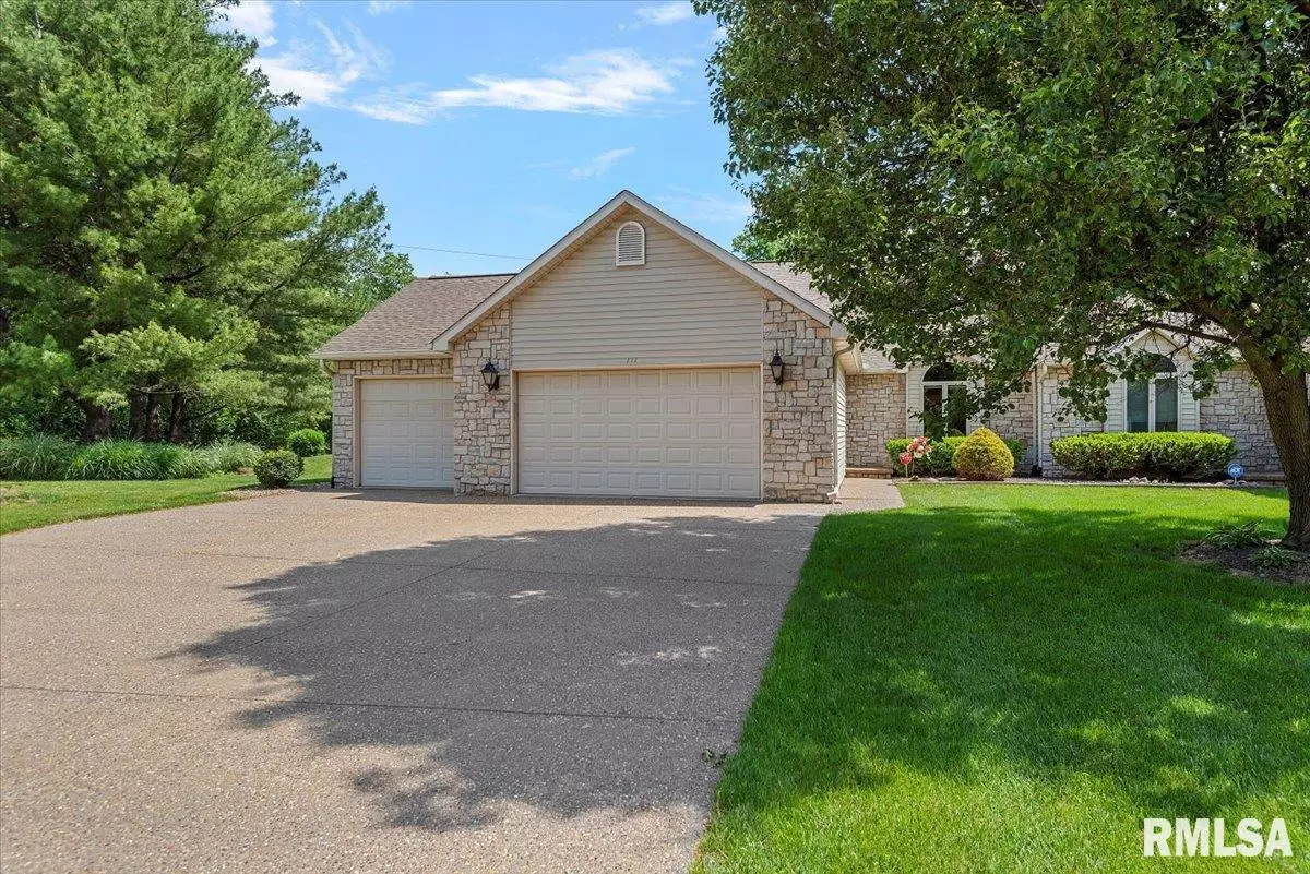 Springfield, IL 62703,111 COUNTRY PL