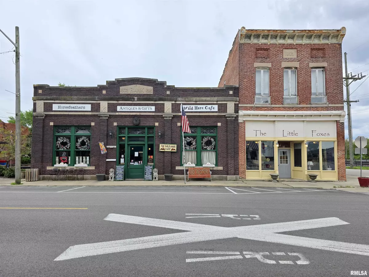 Elkhart, IL 62634,104 Governor Oglesby ST