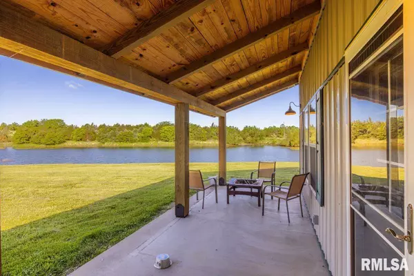 Carrier Mills, IL 62917,1501 DUNCAN RD