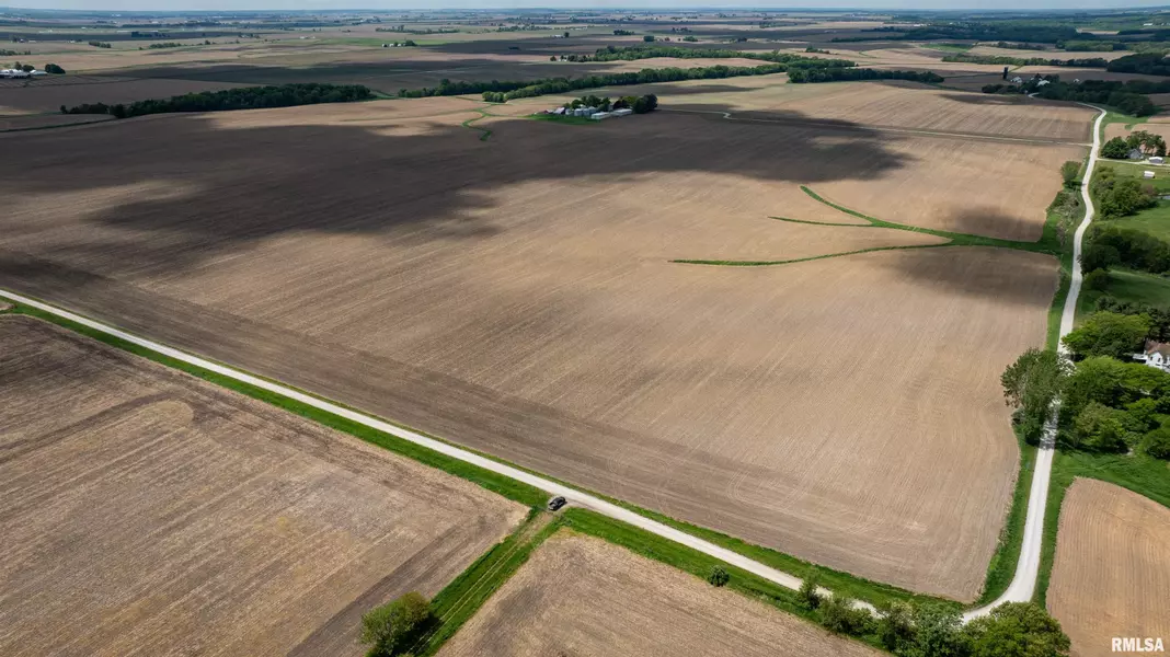 620-596 225TH ST, Aledo, IL 61231