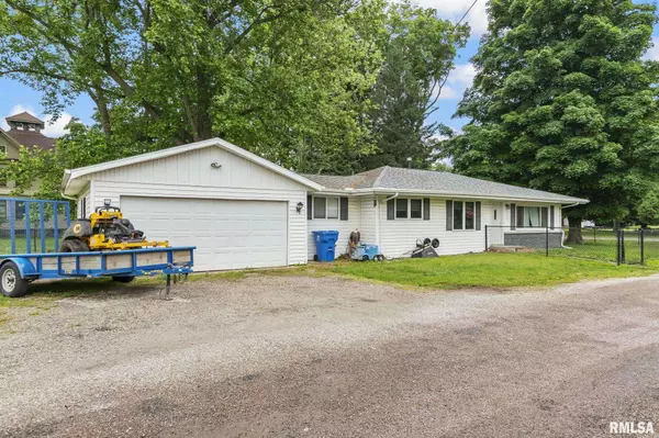 Petersburg, IL 62675,17544 Bobwhite ST