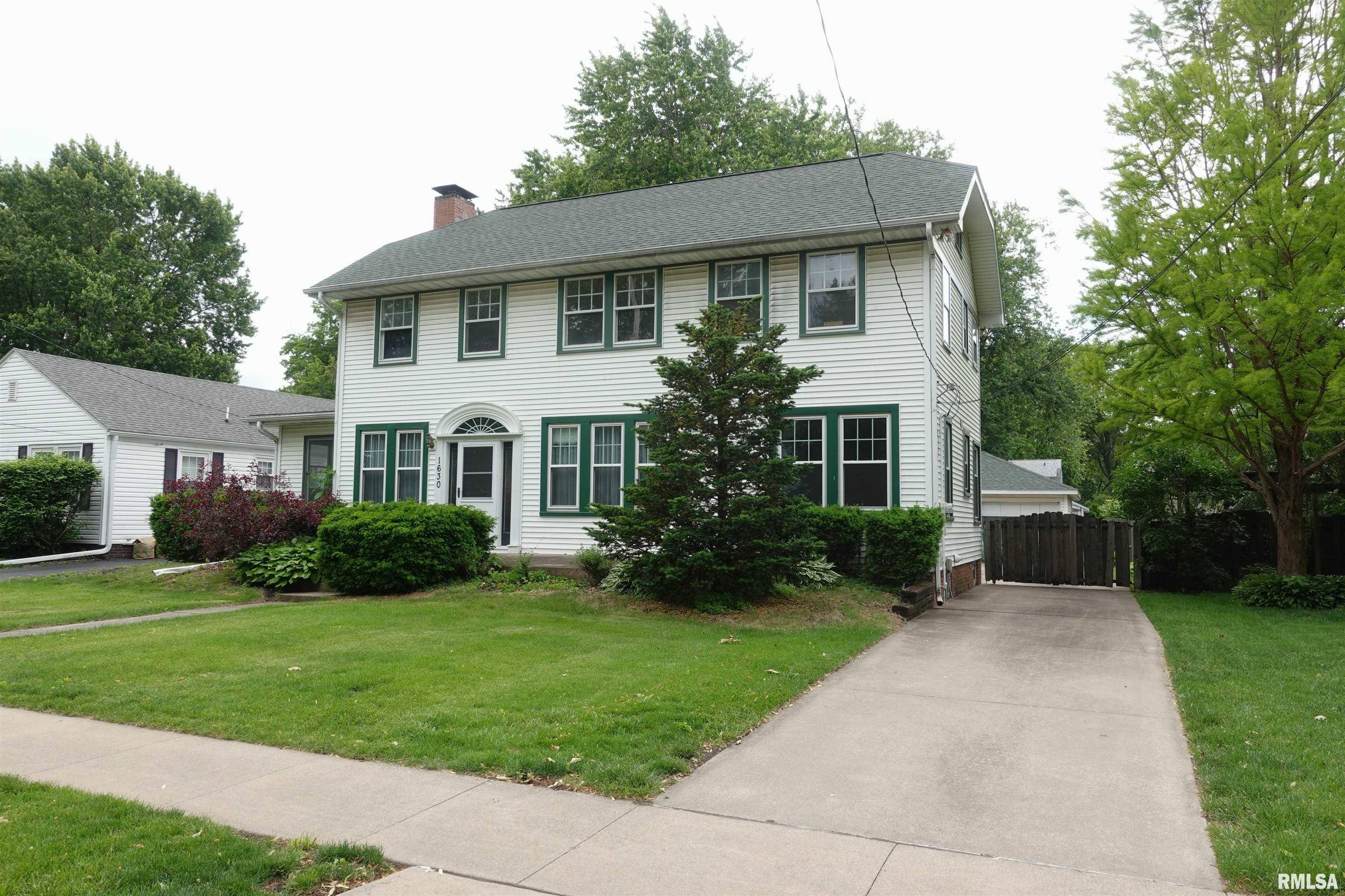 1630 N Prairie ST, Galesburg, IL 61401