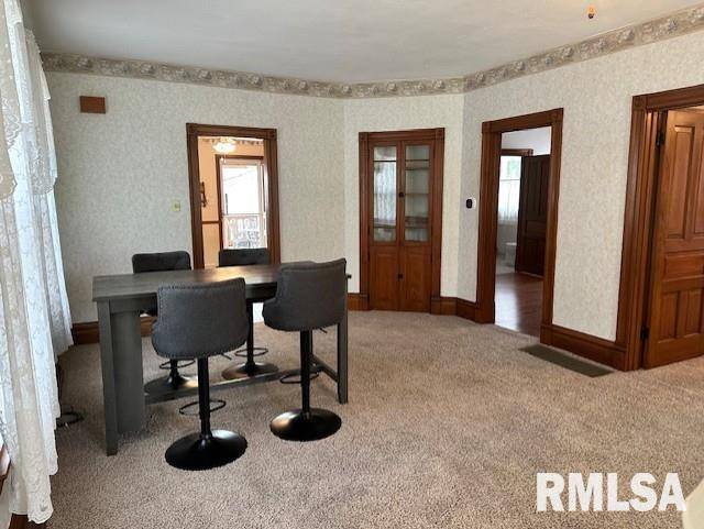 Jacksonville, IL 62650,918 S DIAMOND ST