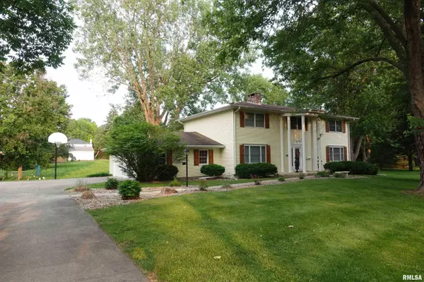 Galesburg, IL 61401,30 HACKBERRY CIR