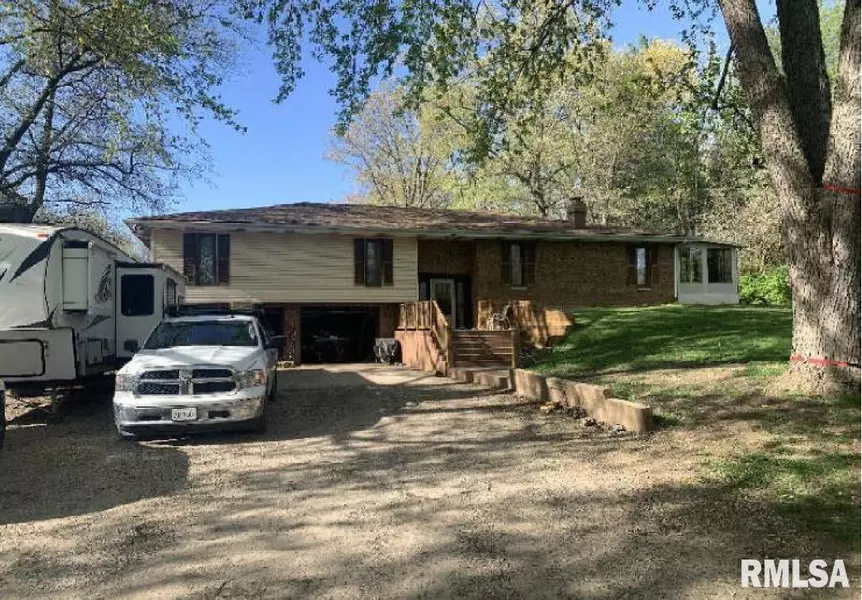 217 W Raylots LN, Spaulding, IL 62561