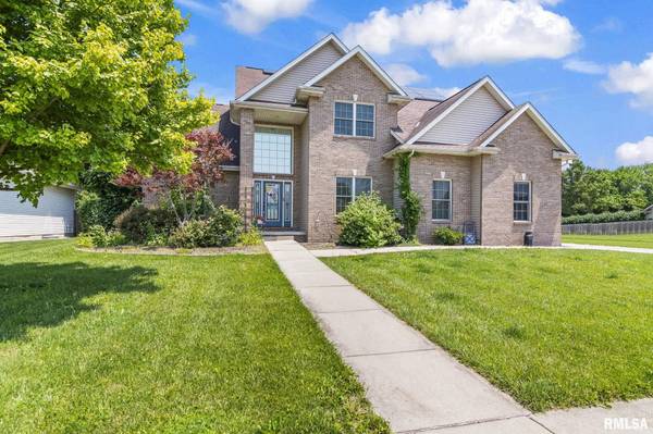 424 HEATHROW LN, Rochester, IL 62563