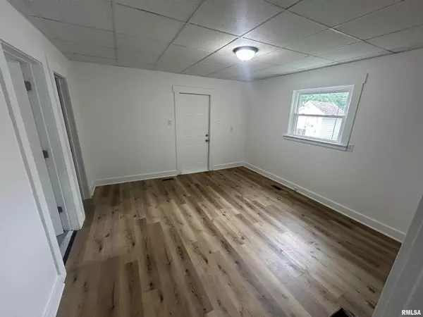 Springfield, IL 62704,510 W VINE ST