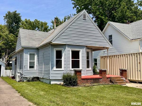 439 W VINE ST, Springfield, IL 62704