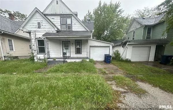 518 E 4TH AVE, Monmouth, IL 61462