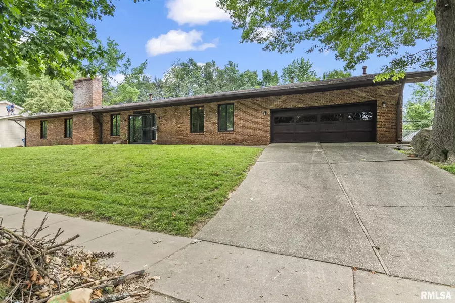 2320 S PARK AVE, Springfield, IL 62704