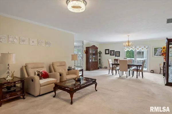 Auburn, IL 62615,200 N HARRIS ST