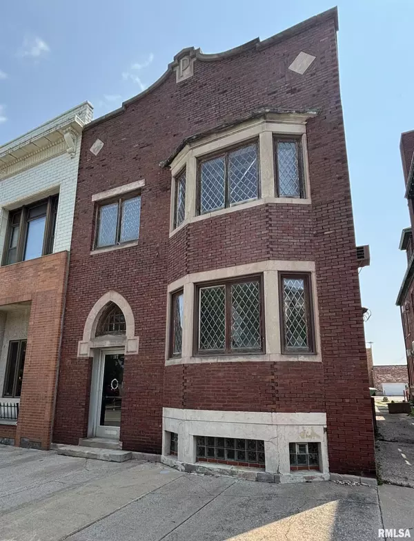 Galesburg, IL 61401,139 S CHERRY ST