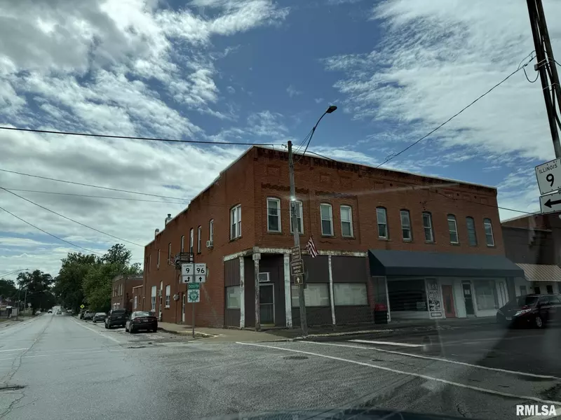 297 OAK ST, Dallas City, IL 62330