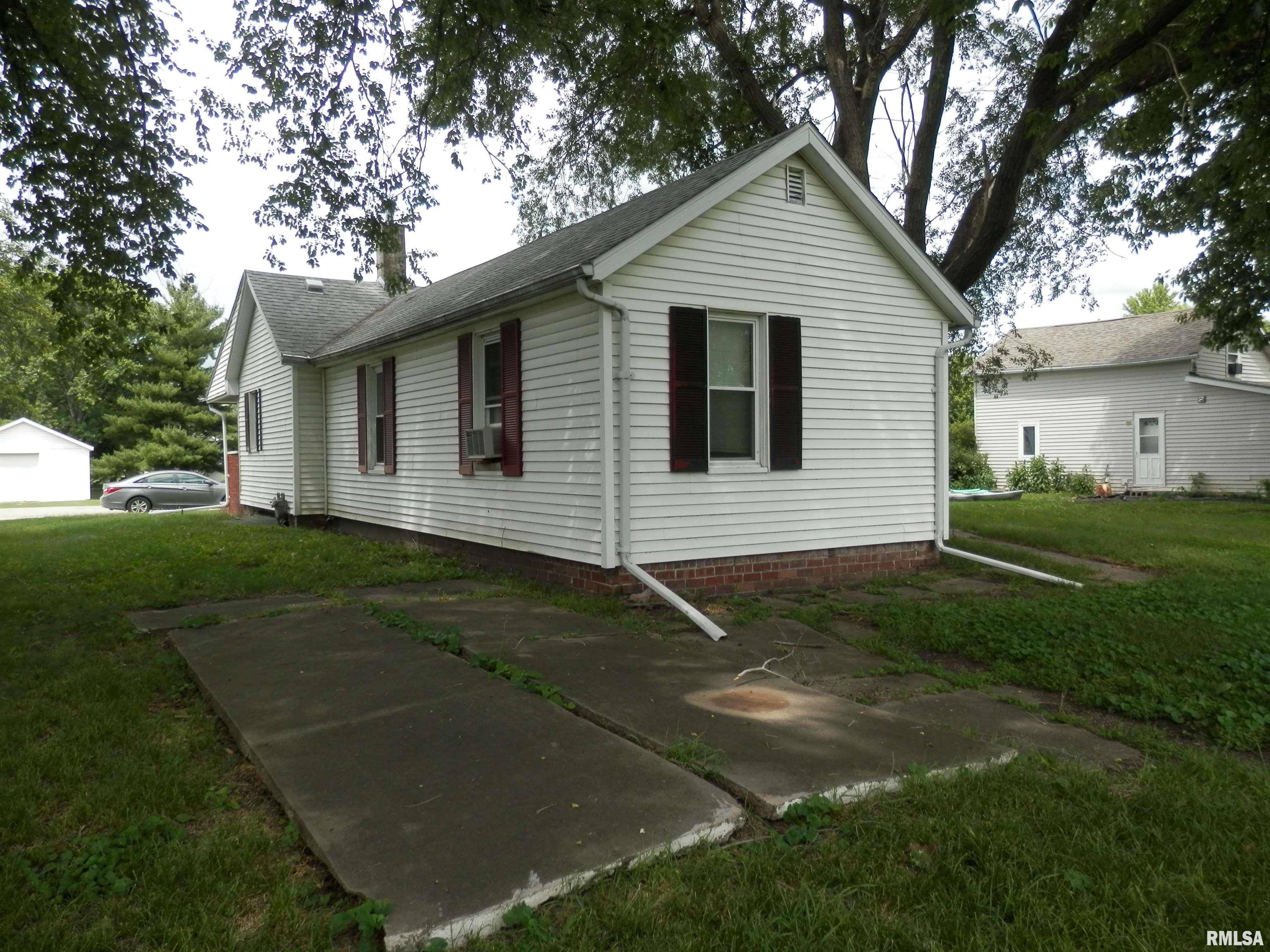 Woodhull, IL 61490,279 W 2ND AVE