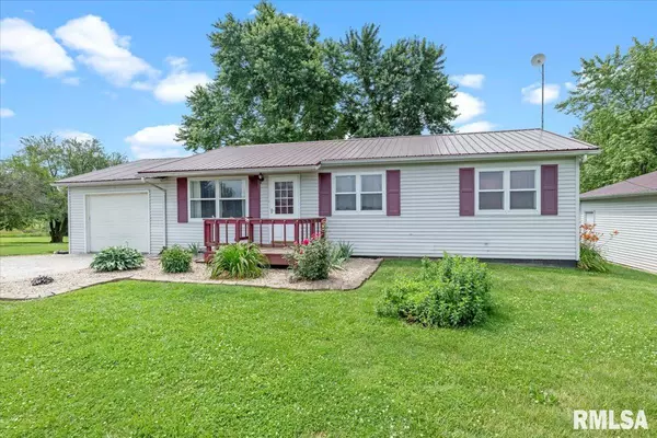 Girard, IL 62640,19581 FINNEY RD