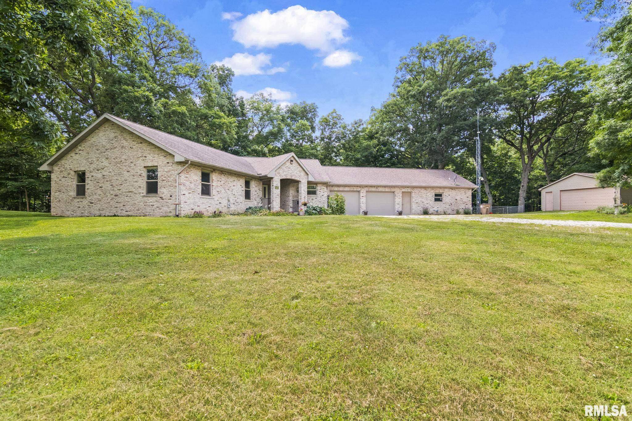 Thayer, IL 62615,510 W ELM ST