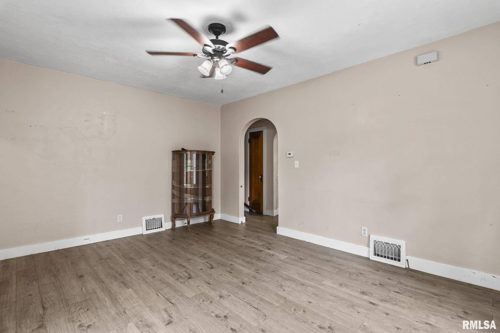Springfield, IL 62703,2535 S 8TH ST