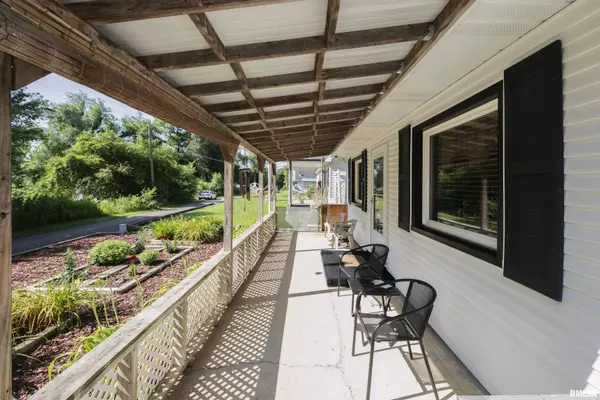 Astoria, IL 61501,578 N HAMM LN