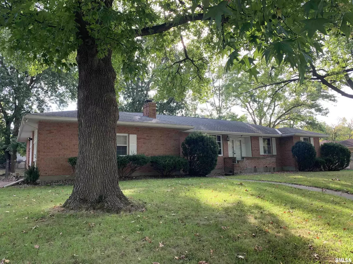 Quincy, IL 62301,1629 Curtis Creek RD