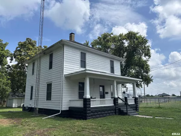 Divernon, IL 62530,209 E DODDS ST
