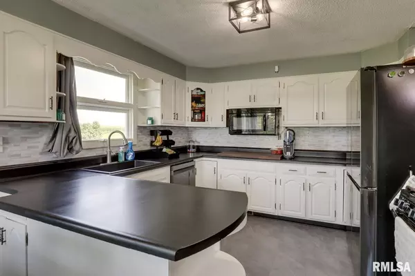 Plainville, IL 62365,281 NORTH AVE