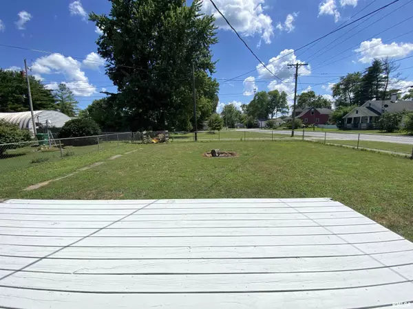 Auburn, IL 62615,237 W CALDWELL ST