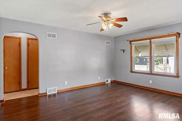 Springfield, IL 62702,2912 E Enos AVE